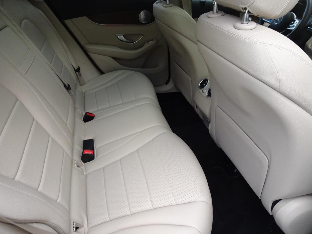 Mercedes-Benz GLC-Class GLC300 4MATIC 2020