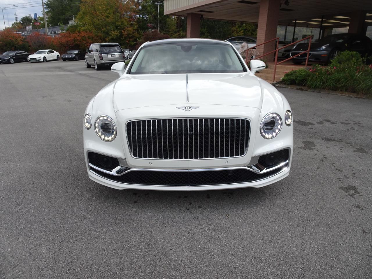 Bentley Flying Spur V8 2021