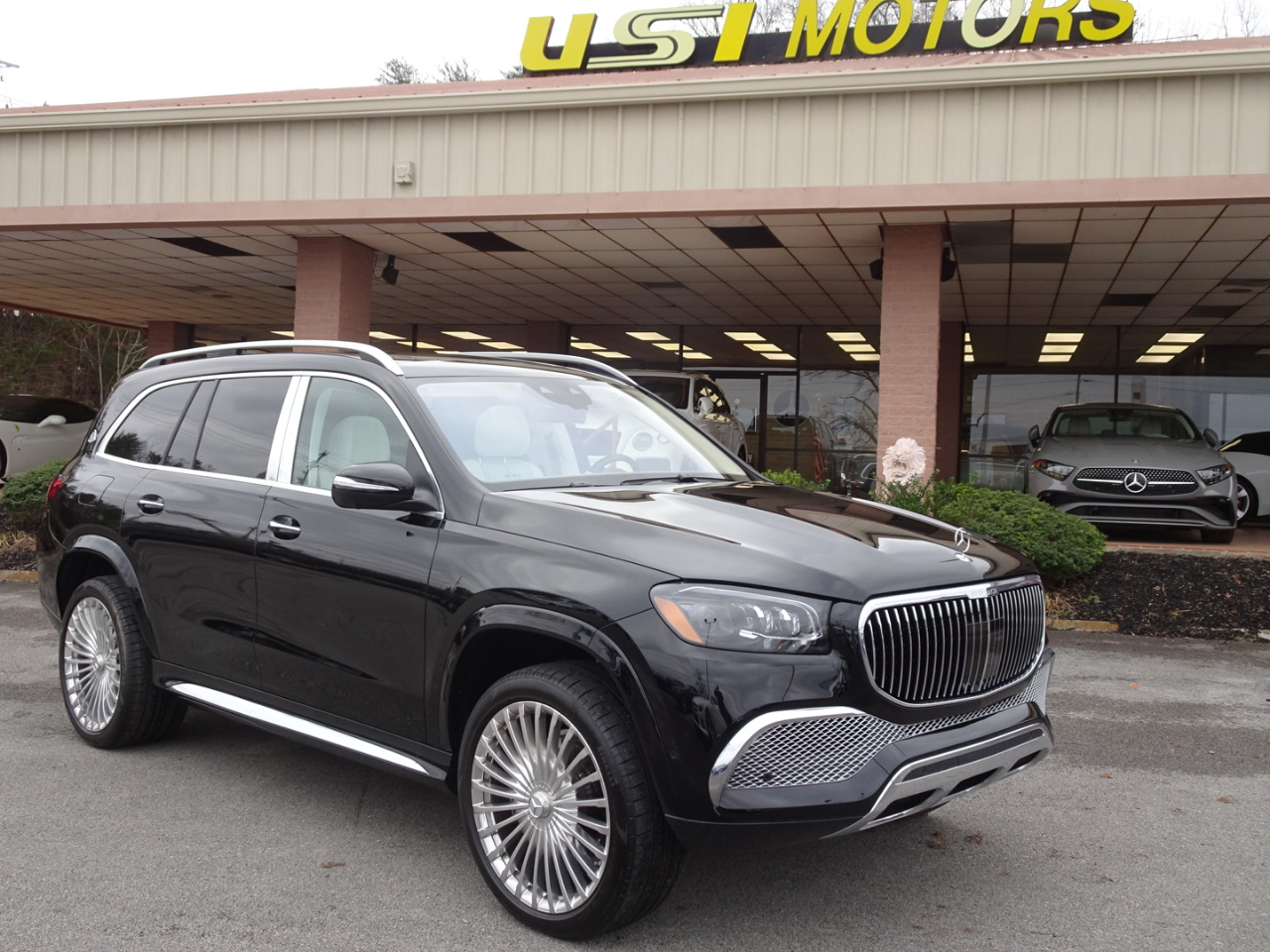 Mercedes-Benz GLS-Class GLS600 4MATIC 2023
