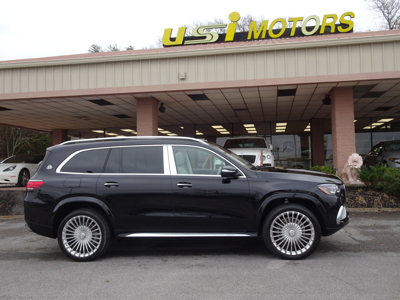 Mercedes-Benz GLS-Class GLS600 4MATIC 2023