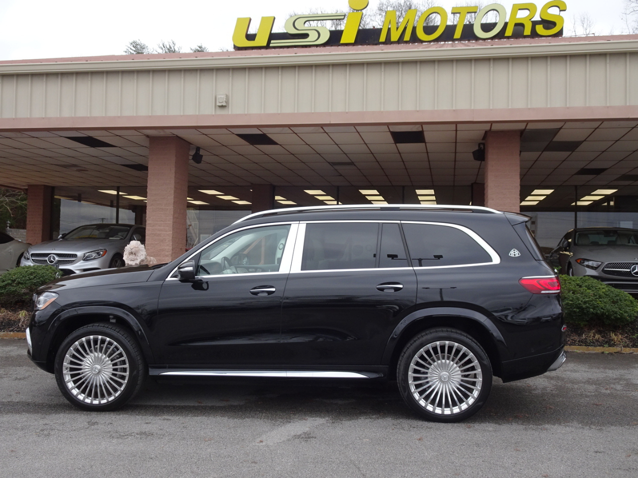 Mercedes-Benz GLS-Class GLS600 4MATIC 2023