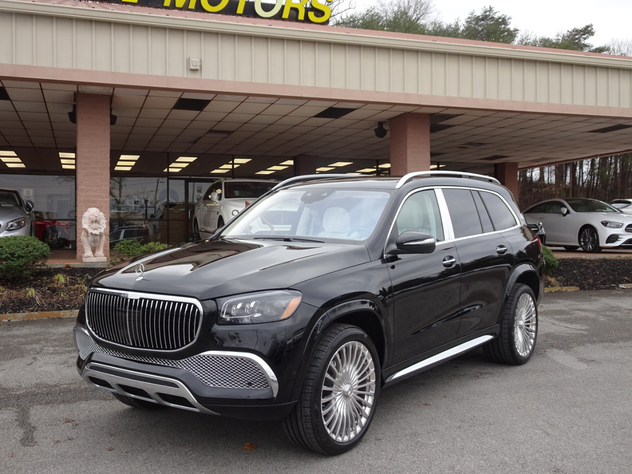 Mercedes-Benz GLS-Class GLS600 4MATIC 2023