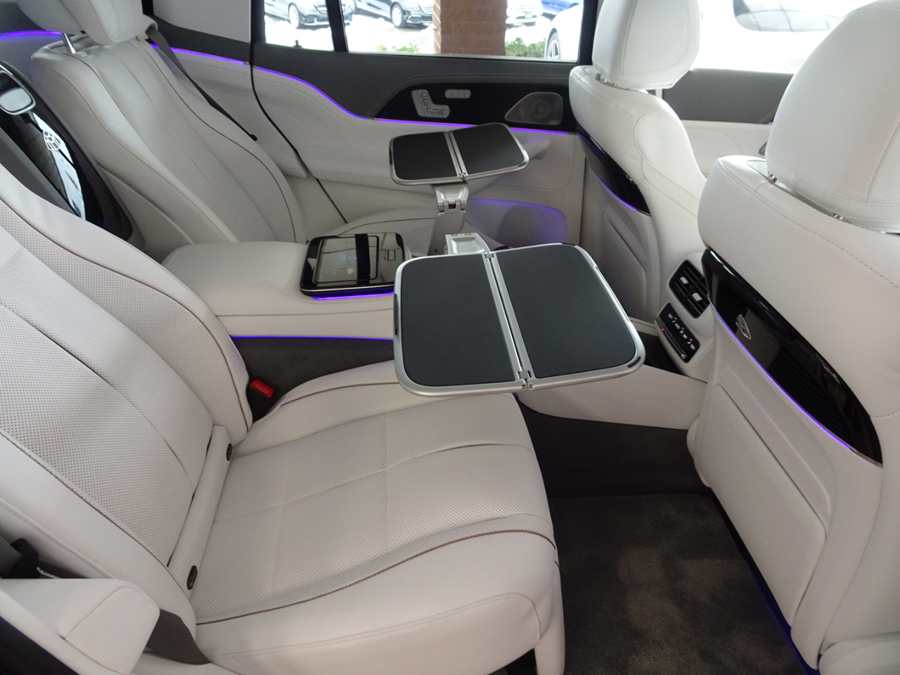 Mercedes-Benz GLS-Class GLS600 4MATIC 2023