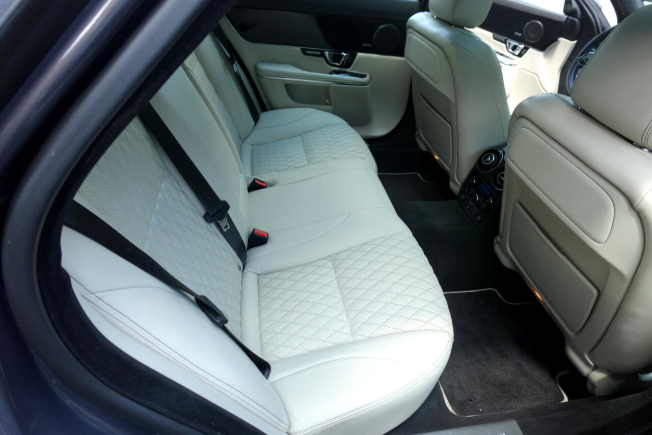 Jaguar XJL  2016 Jaguar XJL  2016