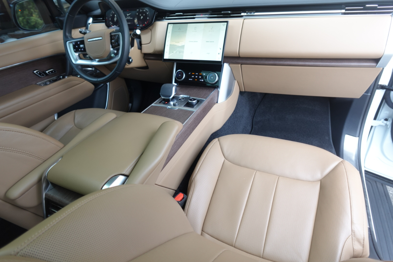 Land Rover New Range Rover SE 2023 Land Rover New Range Rover SE 2023