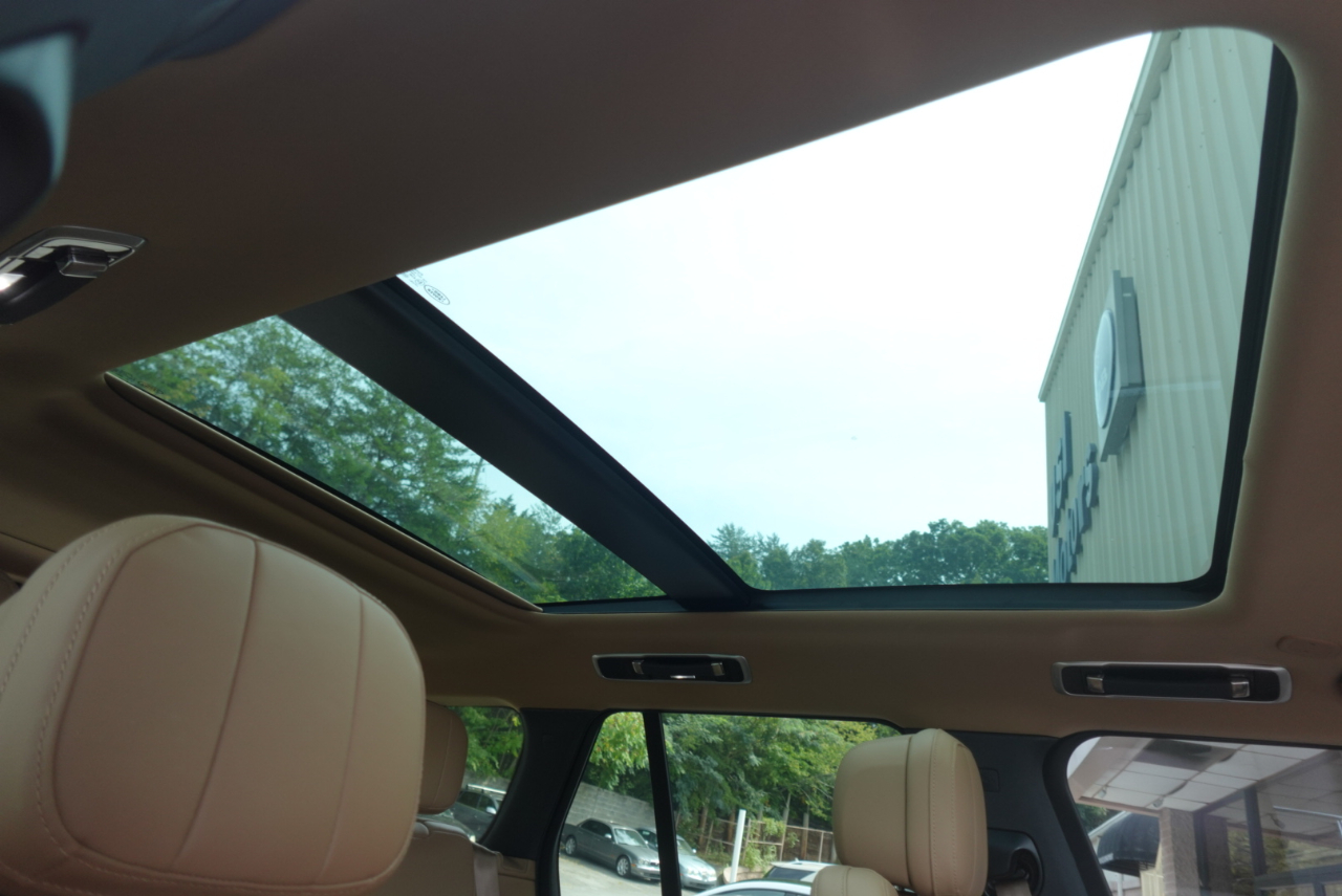 Land Rover New Range Rover SE 2023 Land Rover New Range Rover SE 2023