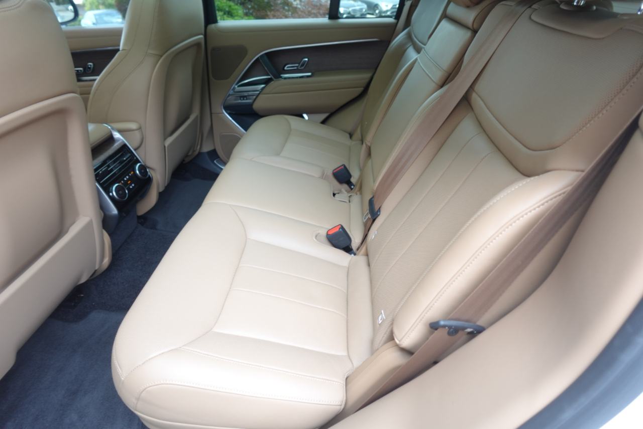 Land Rover New Range Rover SE 2023 Land Rover New Range Rover SE 2023