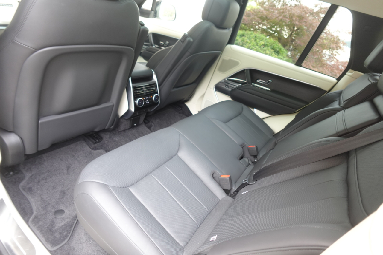 Land Rover New Range Rover SE 2023 Land Rover New Range Rover SE 2023