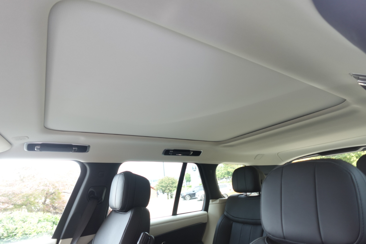 Land Rover New Range Rover SE 2023 Land Rover New Range Rover SE 2023