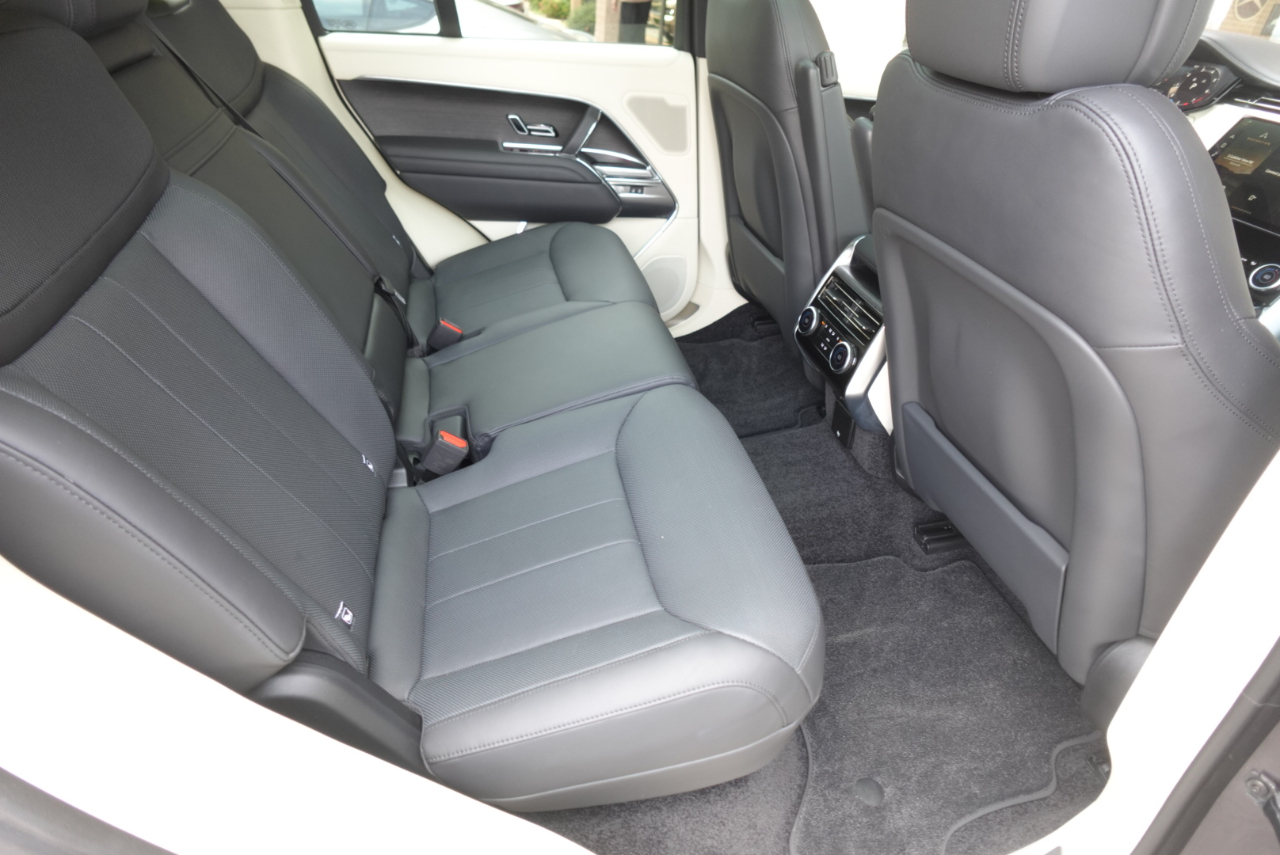 Land Rover New Range Rover SE 2023 Land Rover New Range Rover SE 2023