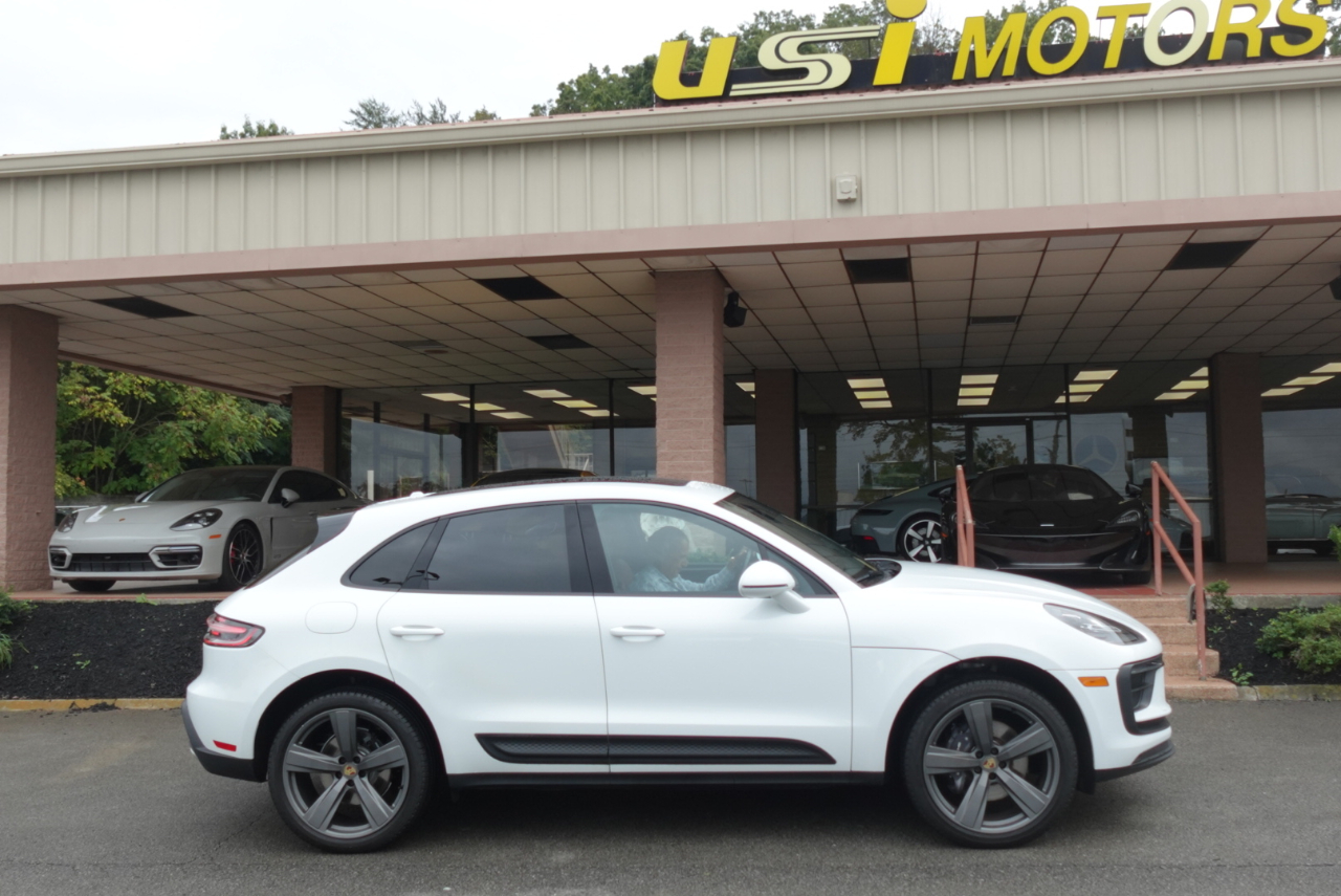 Porsche Macan Base 2024 Porsche Macan Base 2024