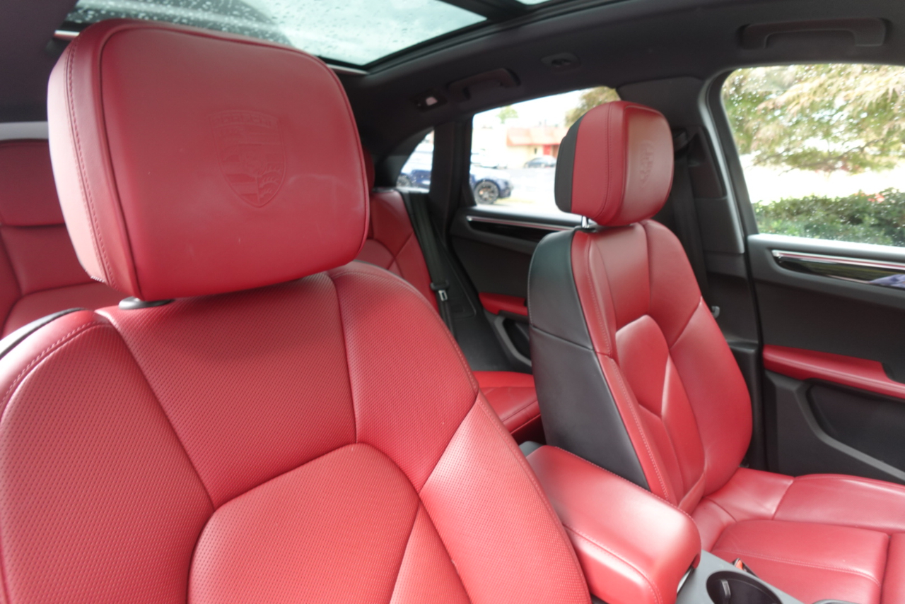 Porsche Macan Base 2024 Porsche Macan Base 2024