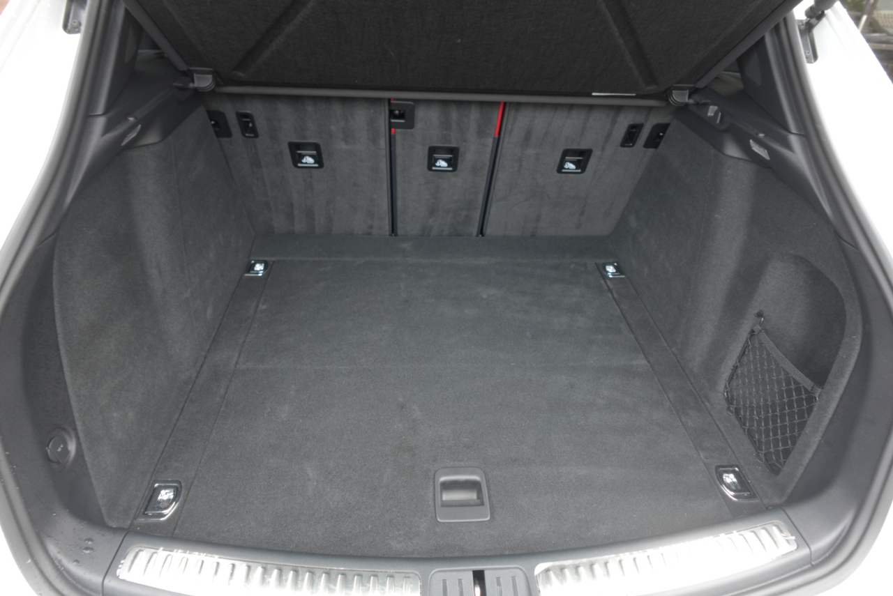 Porsche Macan Base 2024 Porsche Macan Base 2024