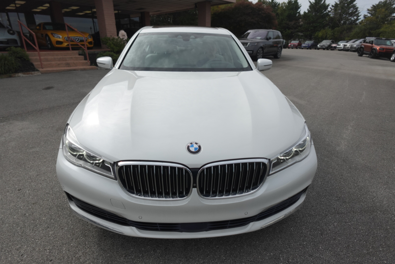 BMW 7-Series 750i 2017 BMW 7-Series 750i 2017