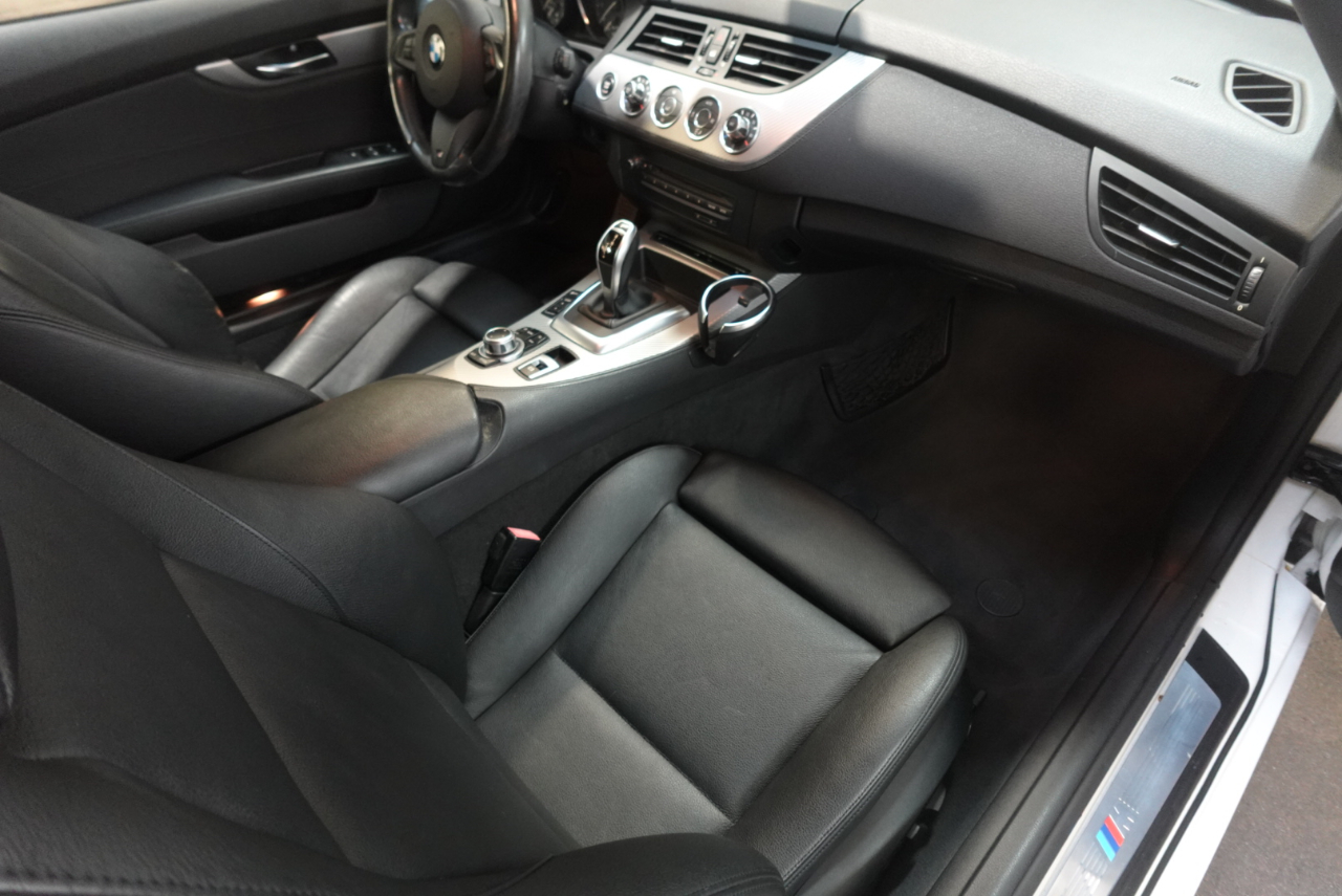 BMW Z4 sDrive35i 2012 BMW Z4 sDrive35i 2012