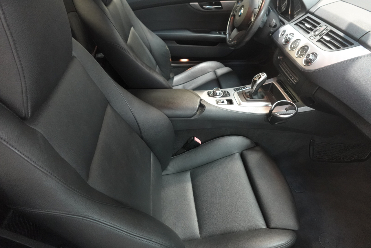 BMW Z4 sDrive35i 2012 BMW Z4 sDrive35i 2012