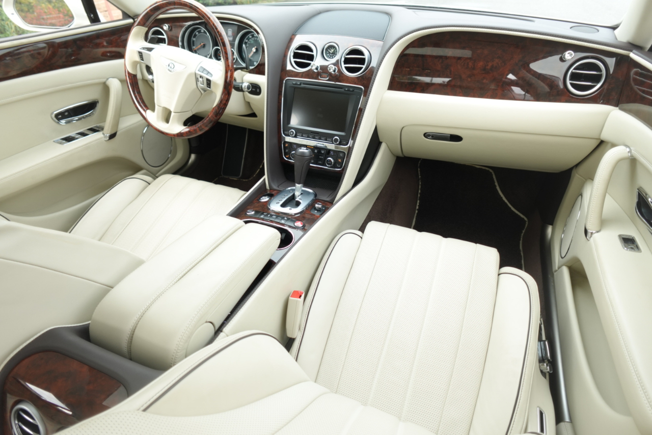Bentley Continental Flying Spur Sedan 2014 Bentley Continental Flying Spur Sedan 2014