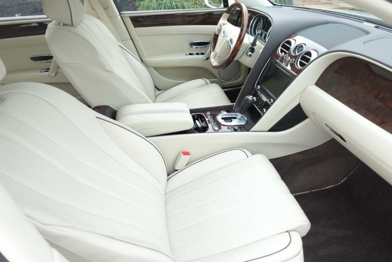 Bentley Continental Flying Spur Sedan 2014 Bentley Continental Flying Spur Sedan 2014