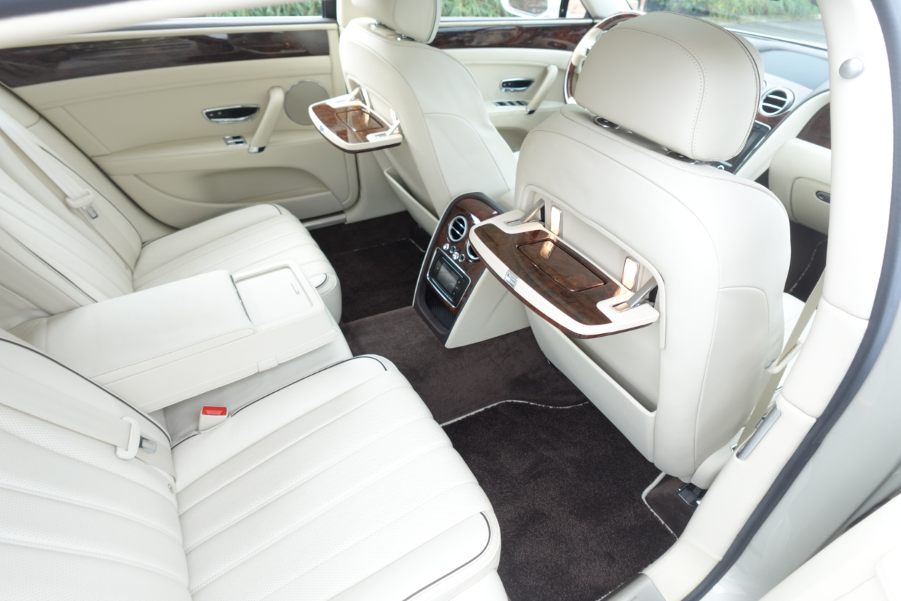 Bentley Continental Flying Spur Sedan 2014 Bentley Continental Flying Spur Sedan 2014