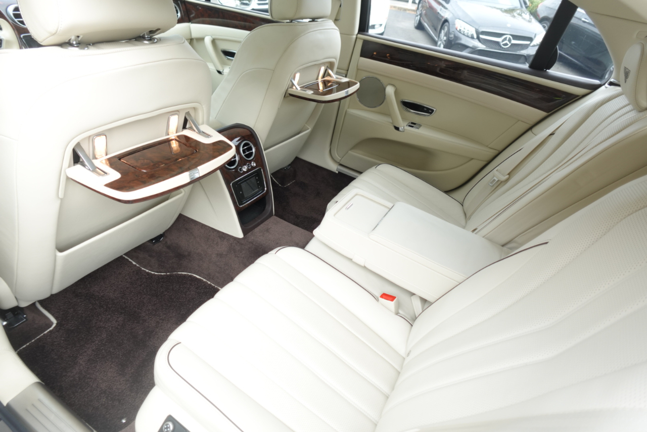 Bentley Continental Flying Spur Sedan 2014 Bentley Continental Flying Spur Sedan 2014