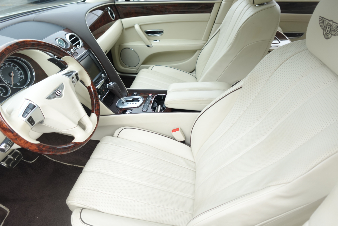 Bentley Continental Flying Spur Sedan 2014 Bentley Continental Flying Spur Sedan 2014