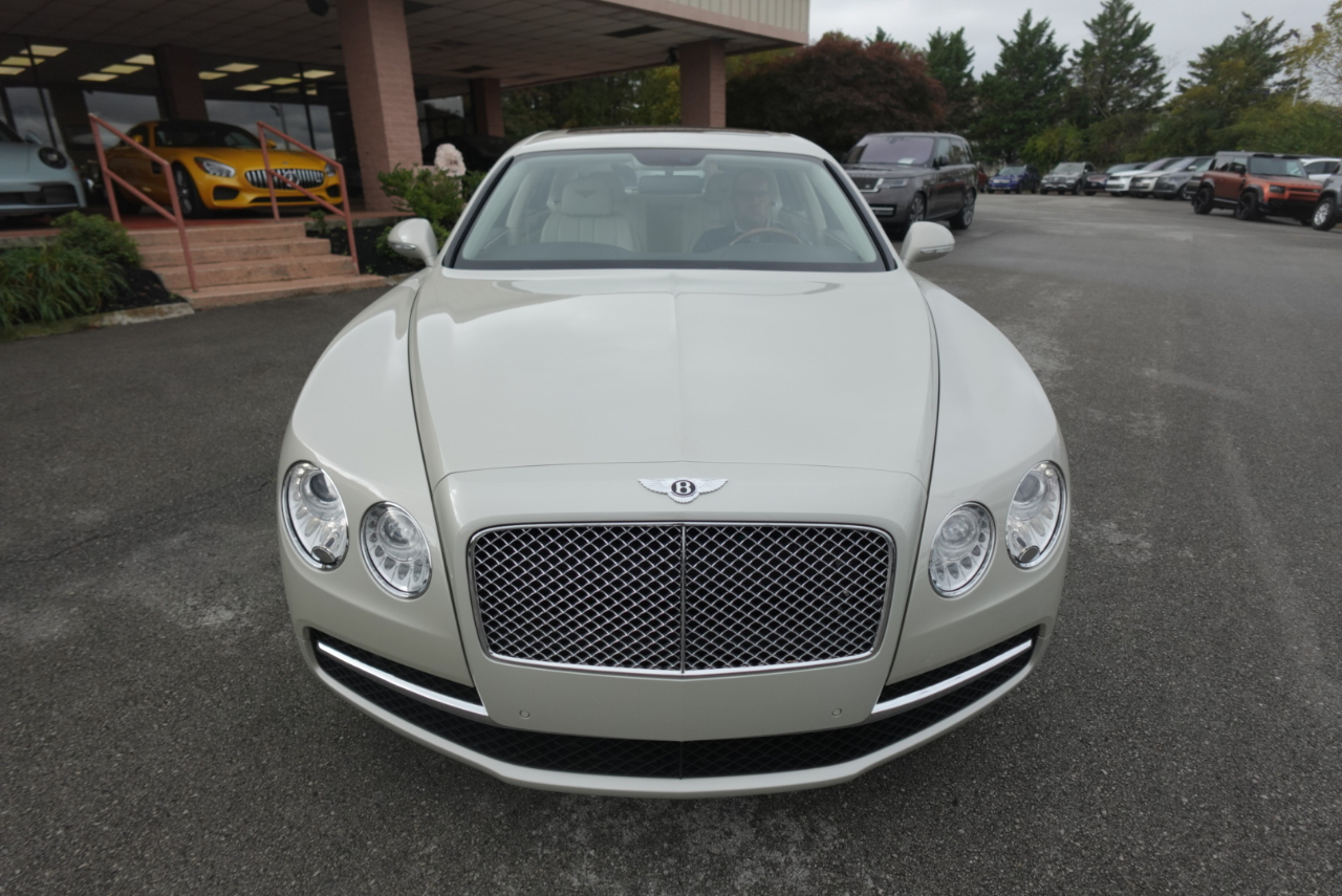 Bentley Continental Flying Spur Sedan 2014 Bentley Continental Flying Spur Sedan 2014