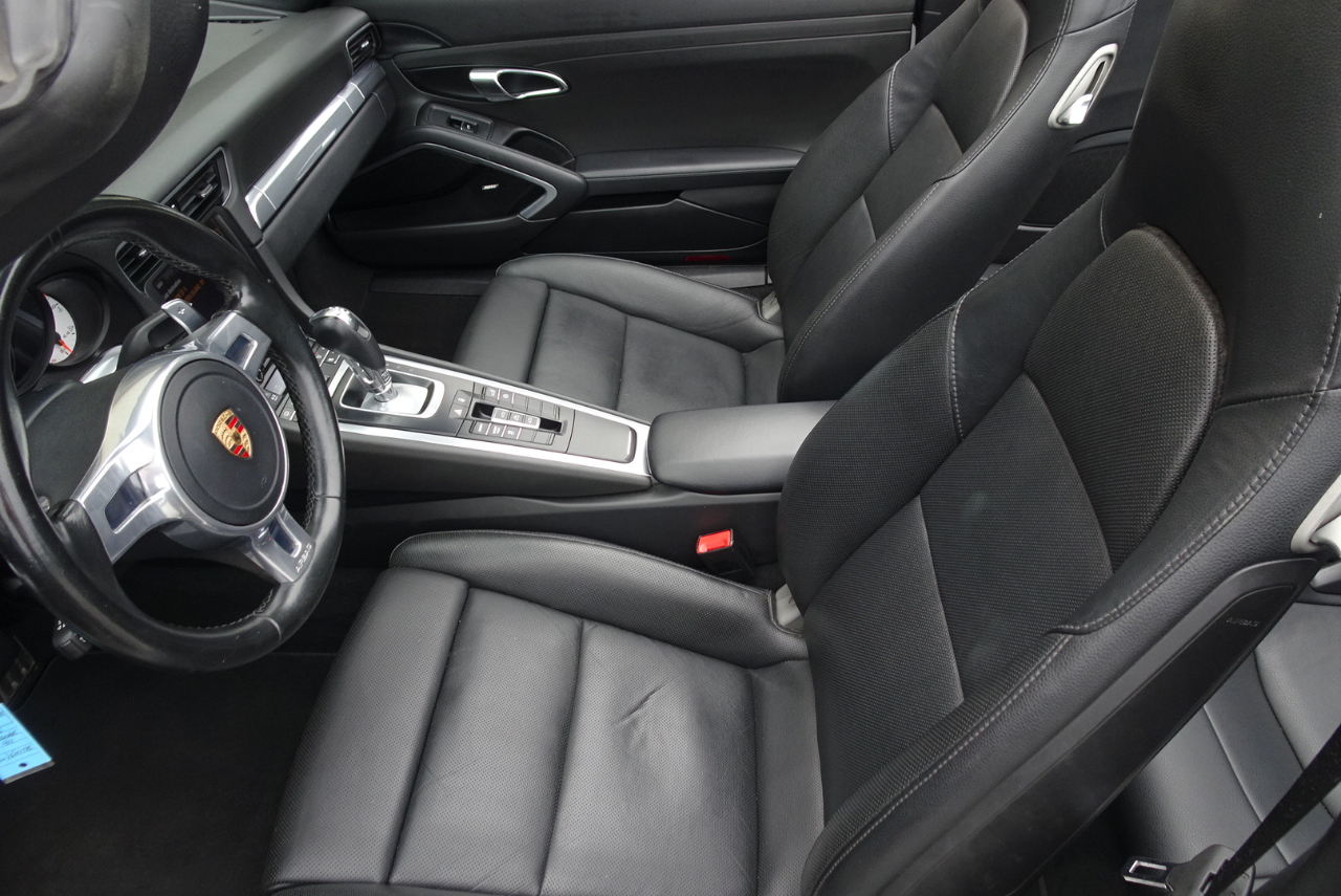 Porsche 911 Carrera Cabriolet 2015