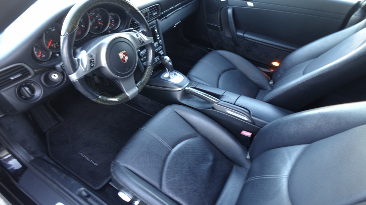 Porsche 911 Carrera 2010