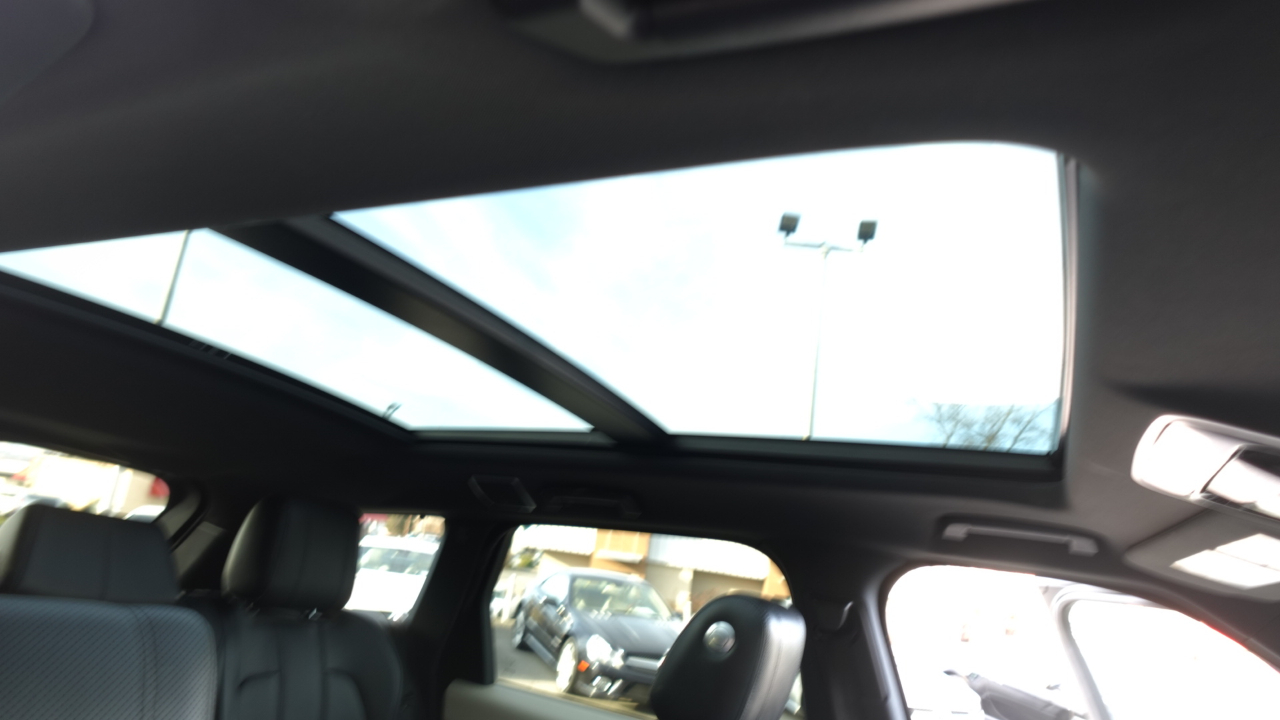 Land Rover Range Rover Sport 3.0L V6 Supercharged SE 2014