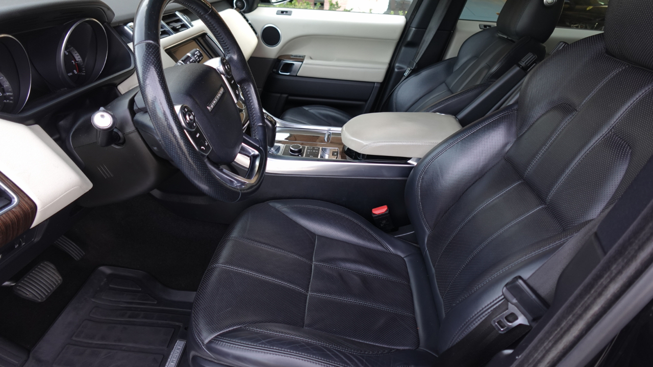 Land Rover Range Rover Sport 3.0L V6 Supercharged SE 2014