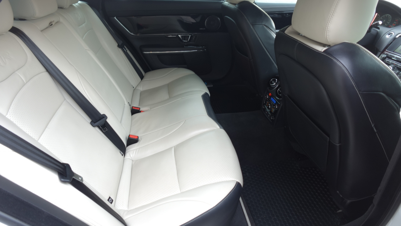 Jaguar XJ-Series XJR LWB 2016