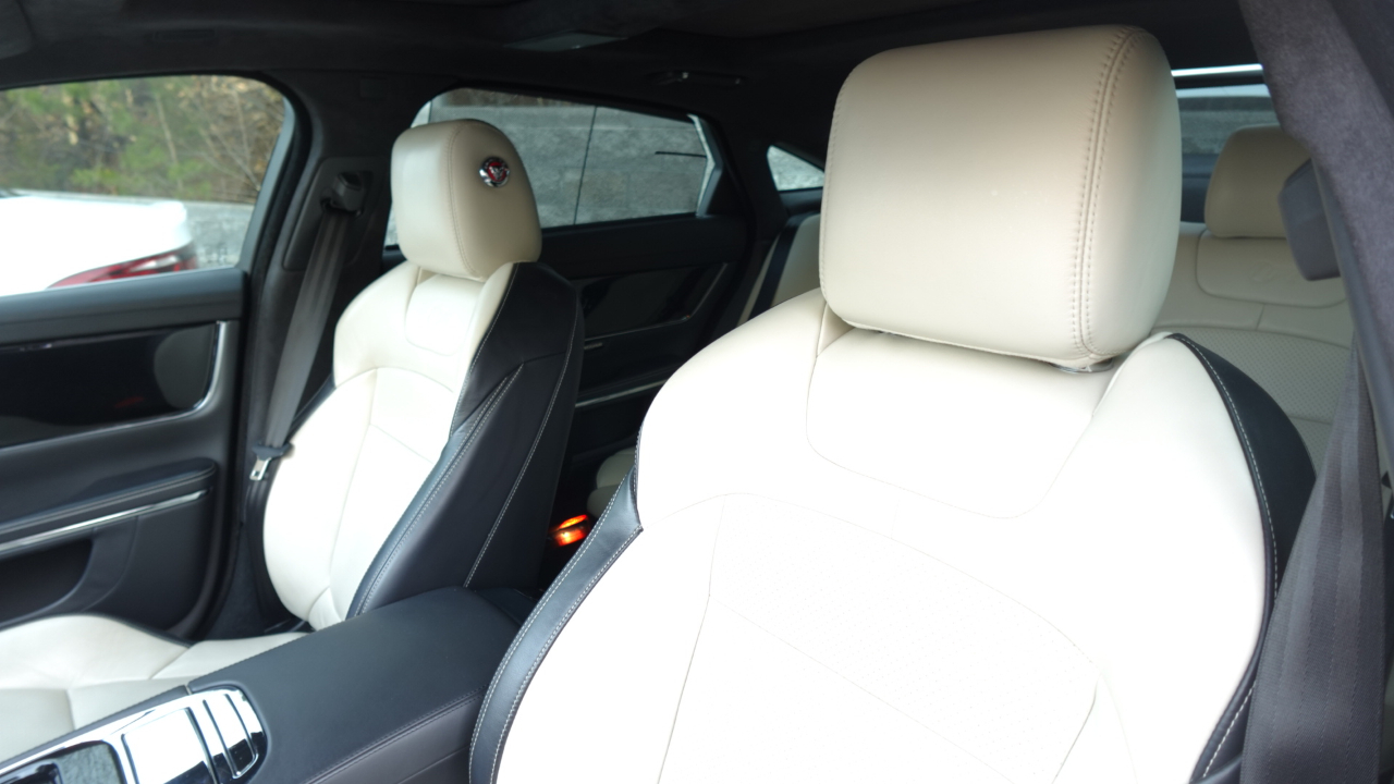 Jaguar XJ-Series XJR LWB 2016