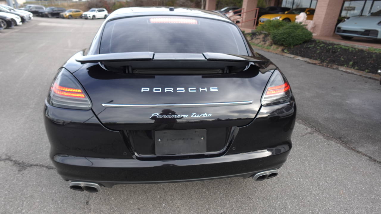 Porsche Panamera Turbo 2010