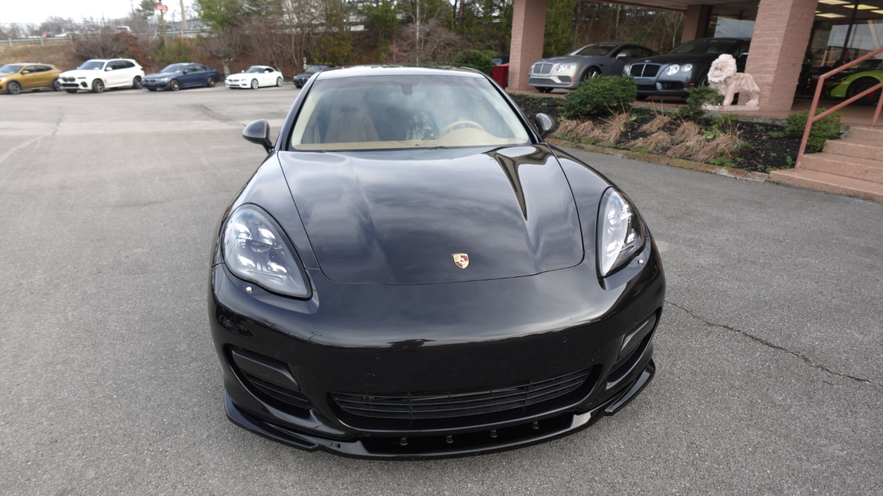 Porsche Panamera Turbo 2010