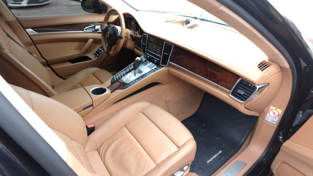 Porsche Panamera Turbo 2010