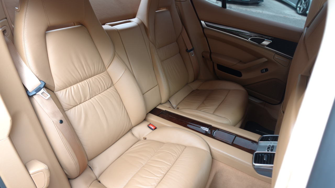 Porsche Panamera Turbo 2010