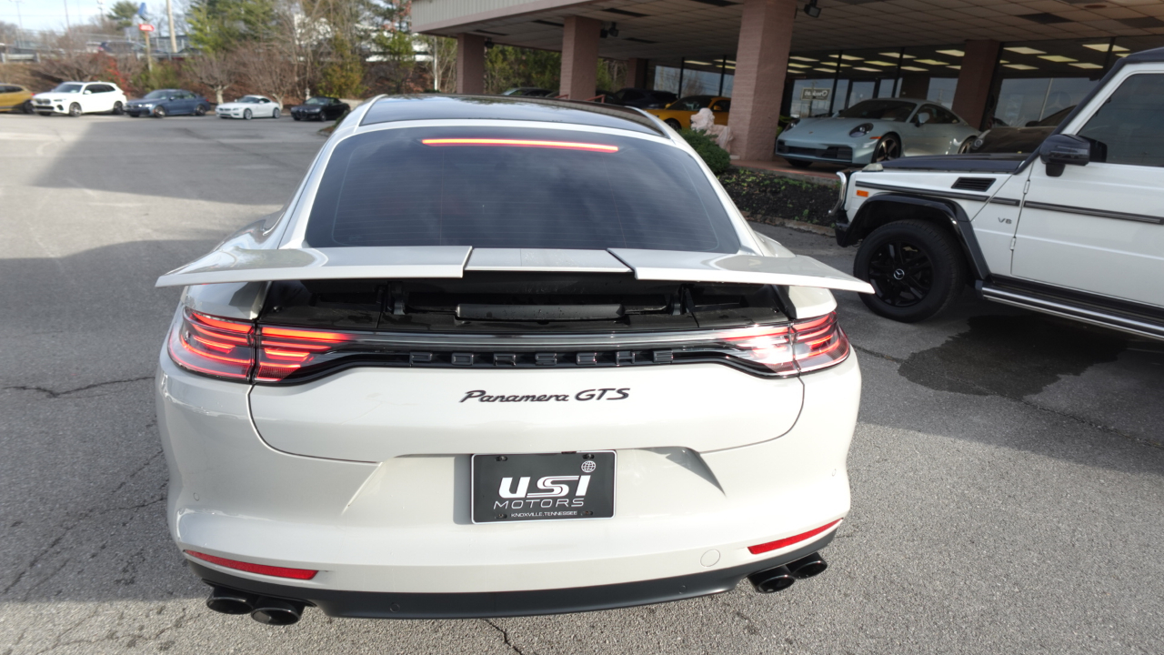 Porsche Panamera GTS 2022