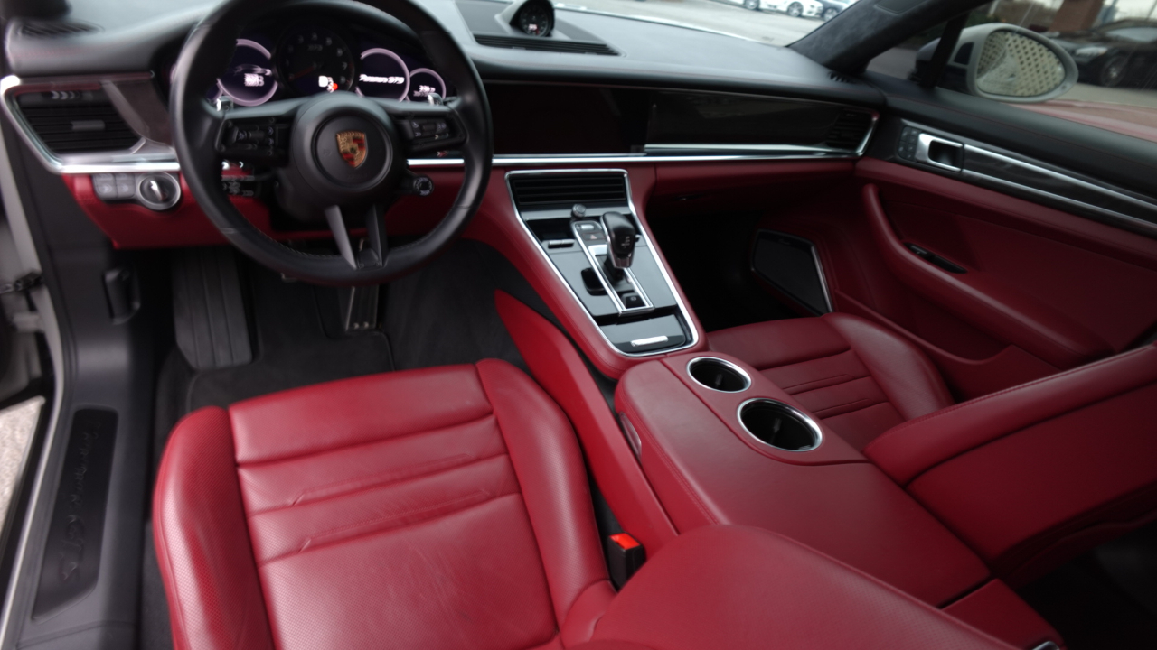 Porsche Panamera GTS 2022