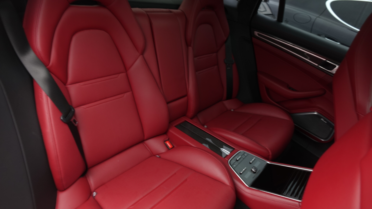 Porsche Panamera GTS 2022