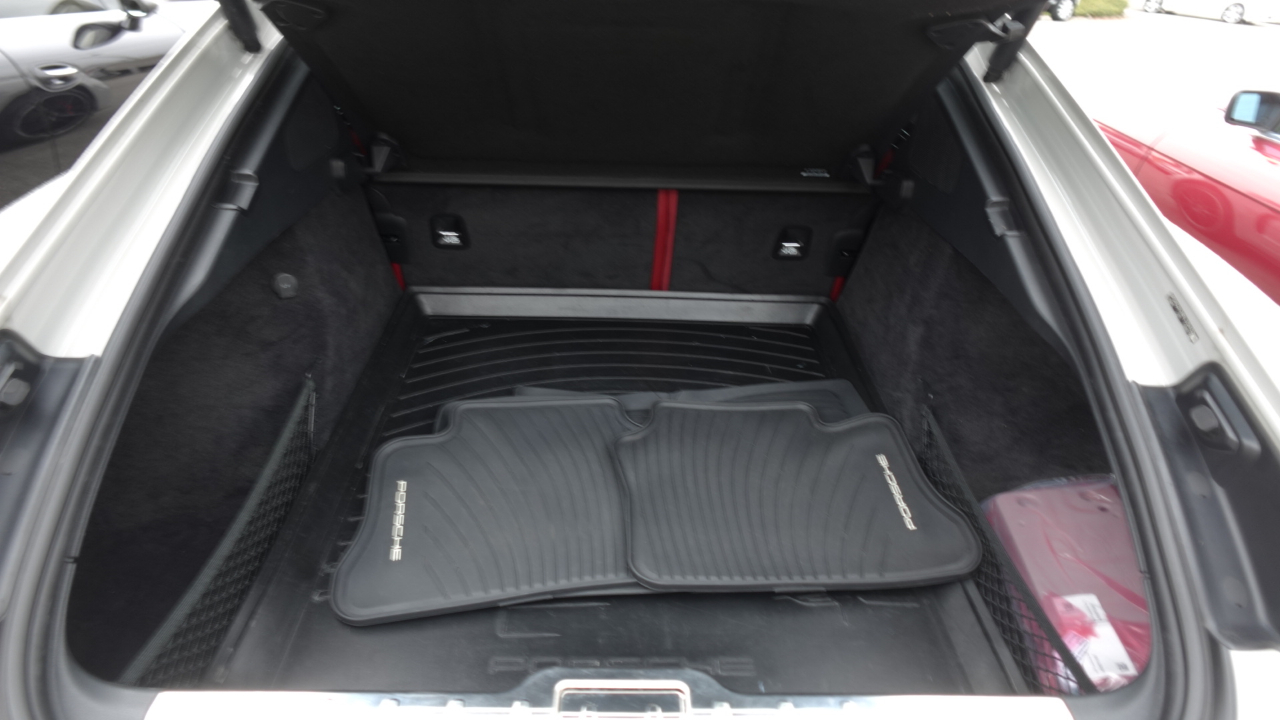 Porsche Panamera GTS 2022