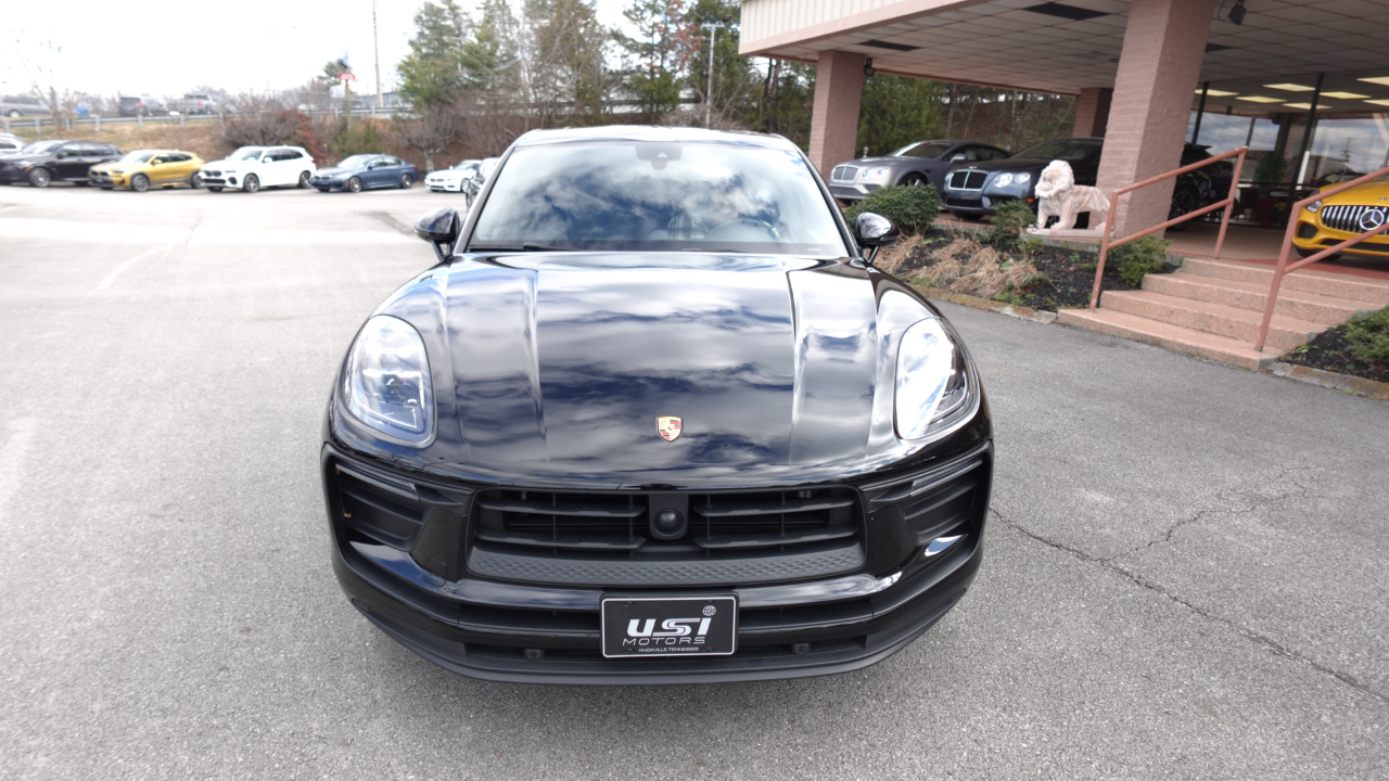 Porsche Macan Base 2023