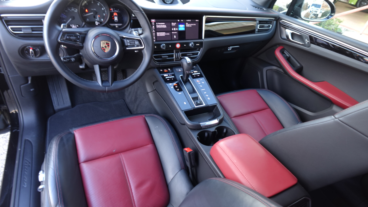 Porsche Macan Base 2023