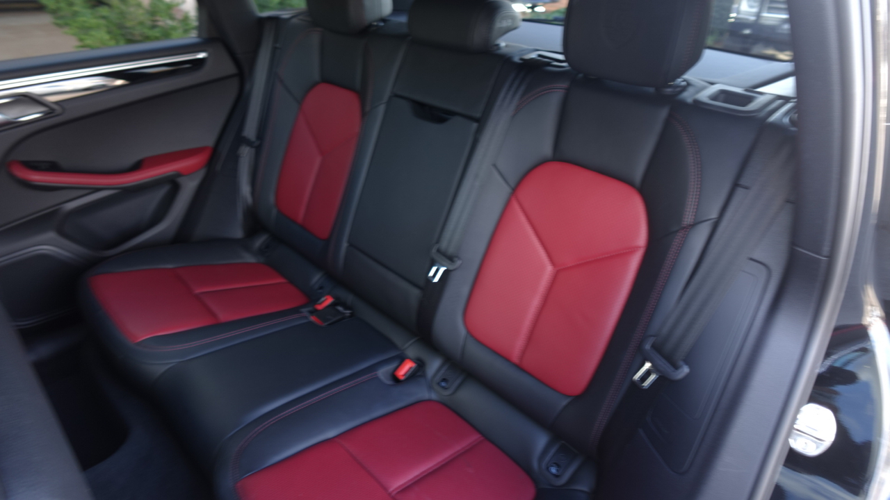 Porsche Macan Base 2023