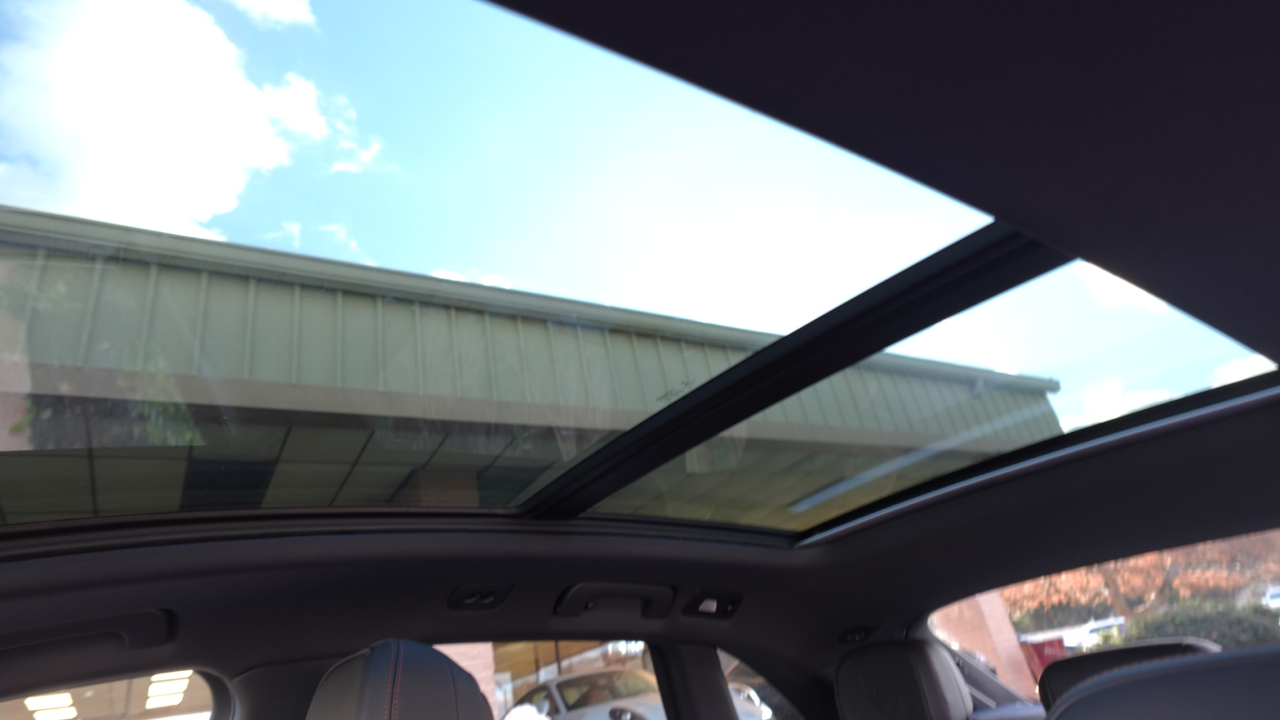 Porsche Macan Base 2023