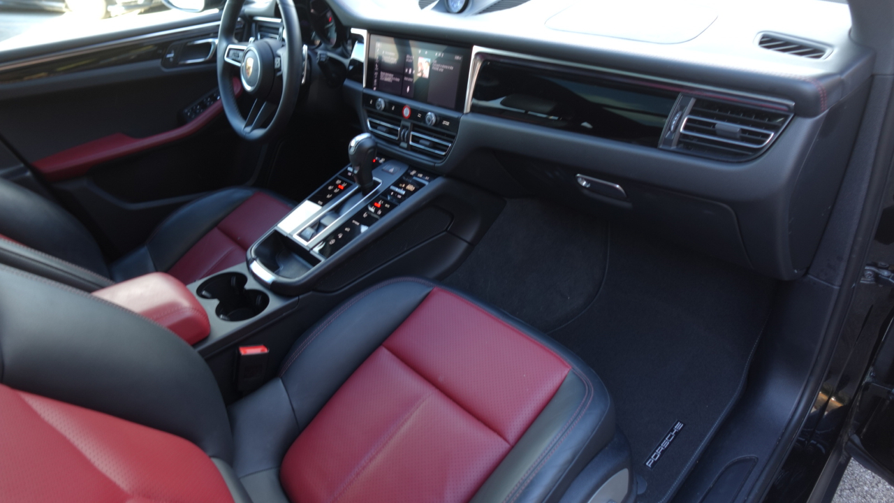 Porsche Macan Base 2023