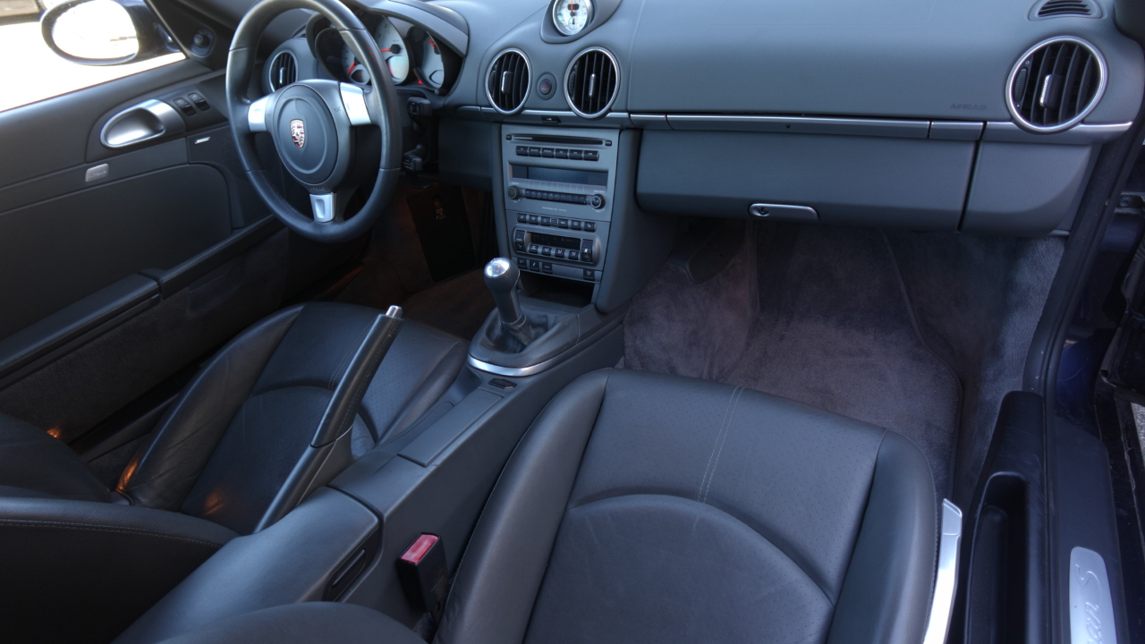 Porsche Cayman S 2006