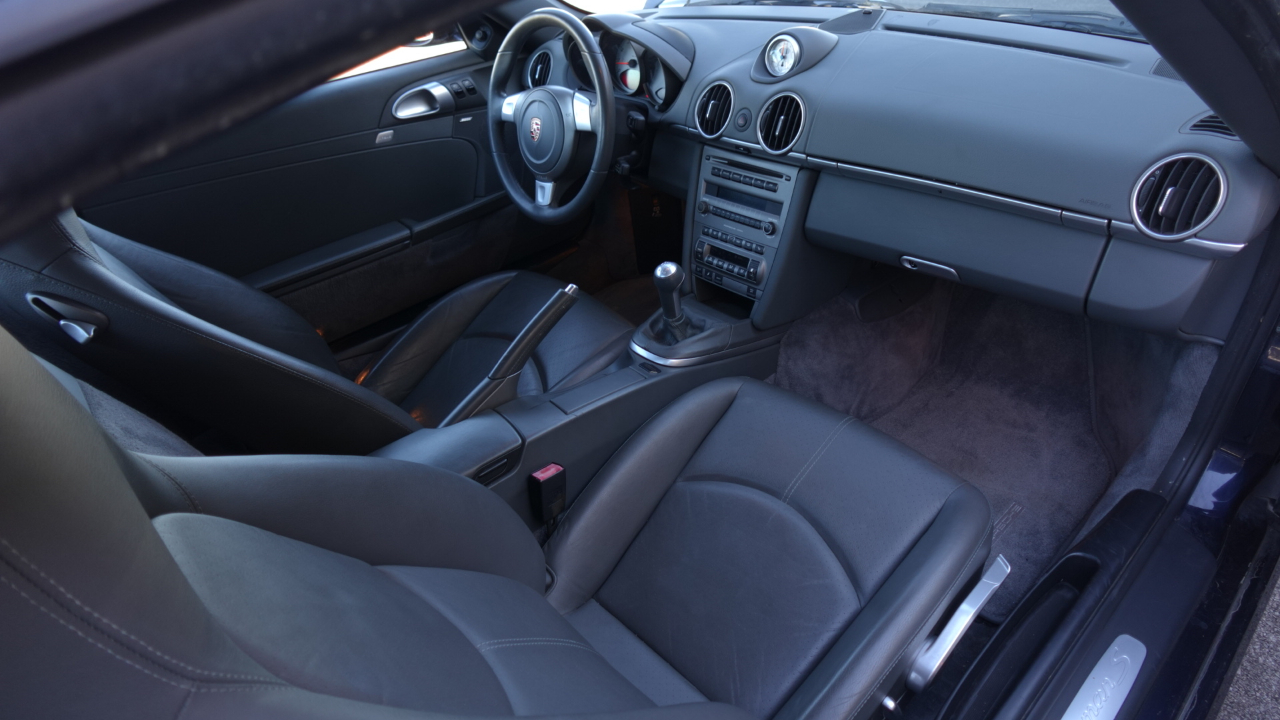 Porsche Cayman S 2006