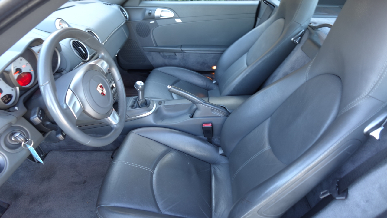 Porsche Cayman S 2006