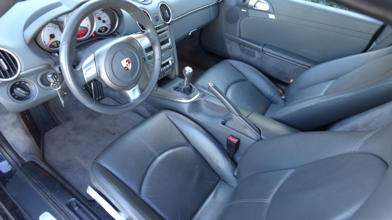 Porsche Cayman S 2006