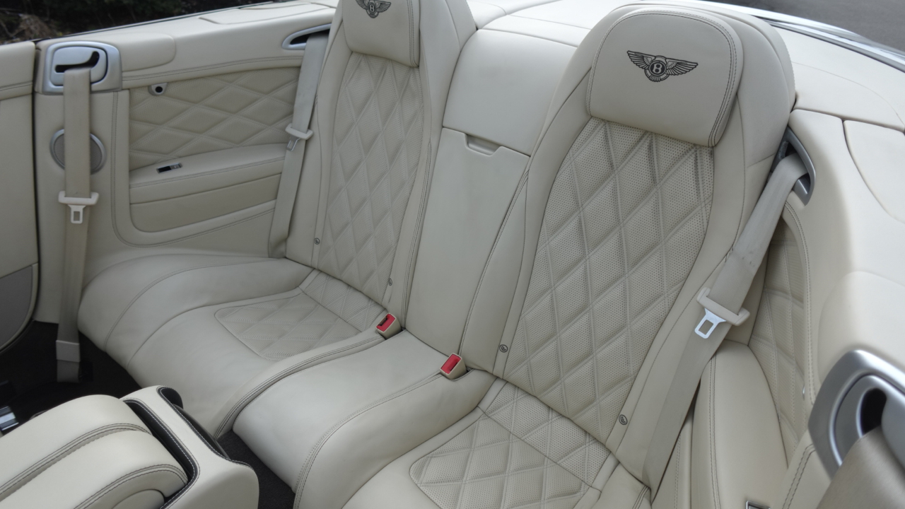 Bentley Continental GTC V8 2015